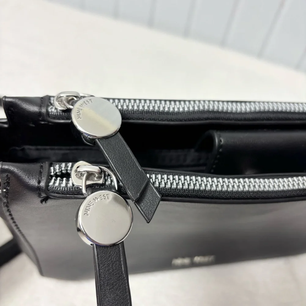 Nine West Elegant Black Crossbody Bag‎